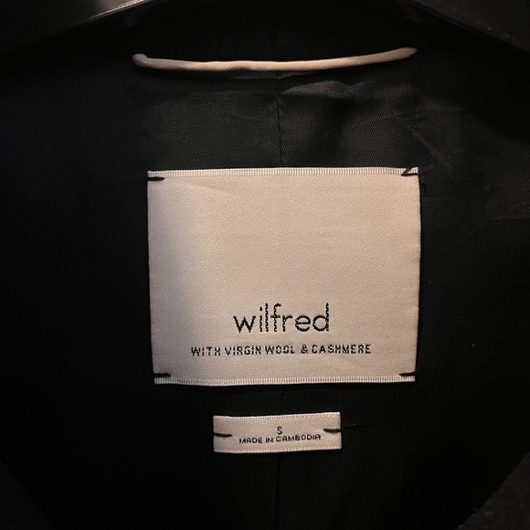 Wool Coat with Leather Sleeves - Picture 3 of 6